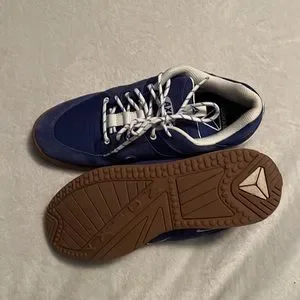 Axion Footwear Genesis Skateboarding Shoes Size 11 Royal/Gum